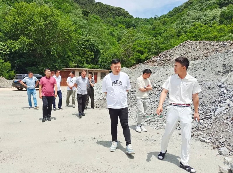 貴州鼎盛鑫礦業(yè)發(fā)展有限公司董事長(zhǎng)到訪中科礦業(yè)